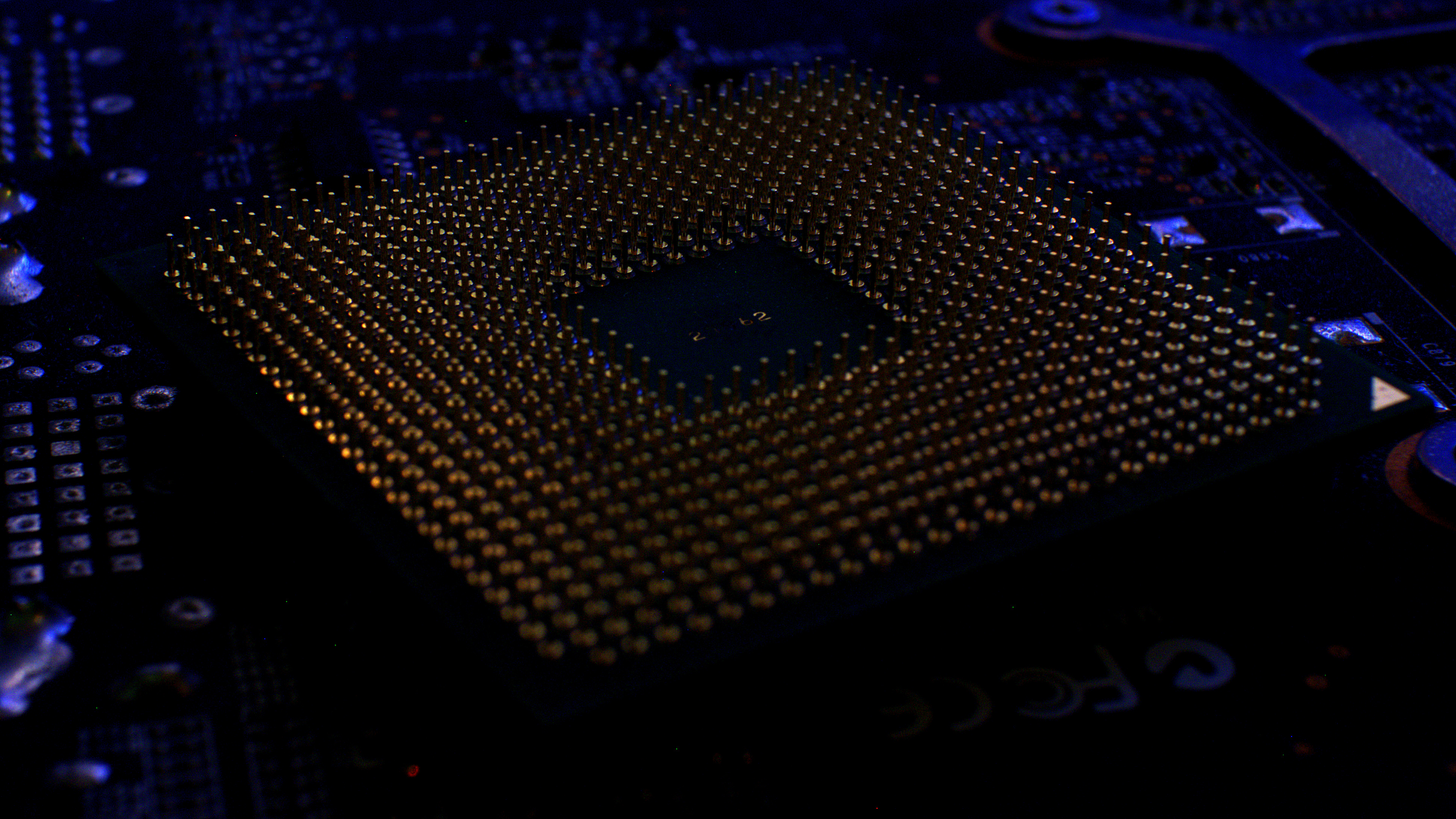 CPU